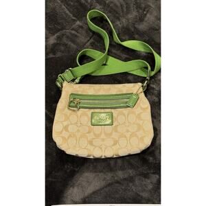 Y2K Coach Poppy Signature Canvas Heart Zipper Beige Green Cross Body Bag , COA